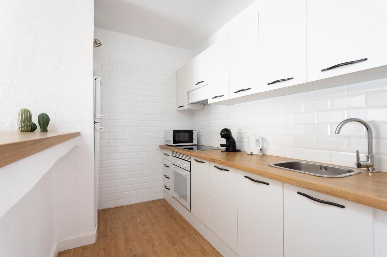157 San Juan Chill And Sun By Sunkeyrents Apartment Плая де Сан Хуан Екстериор снимка
