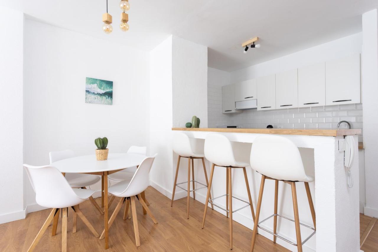 157 San Juan Chill And Sun By Sunkeyrents Apartment Плая де Сан Хуан Екстериор снимка